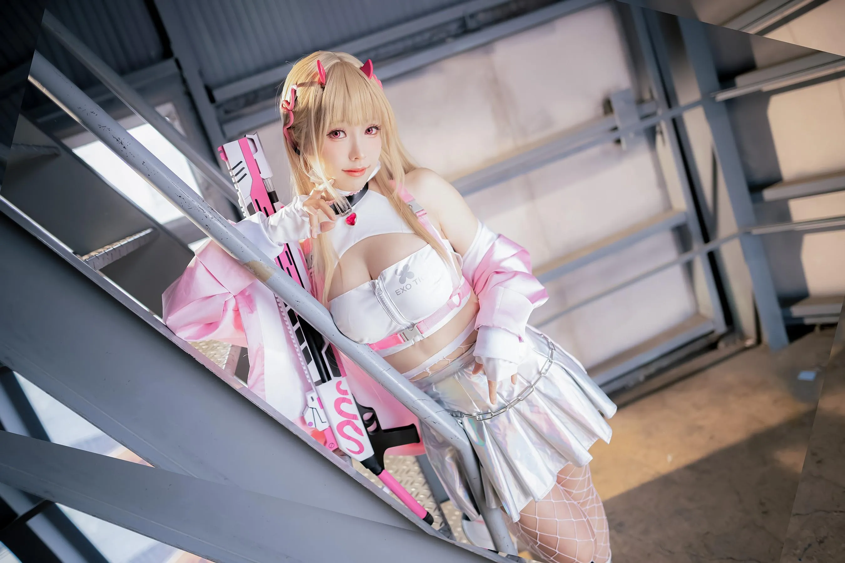 ElyEE子 – NO.107 2023.June B-Viper 毒蛇 [22P]插图6
